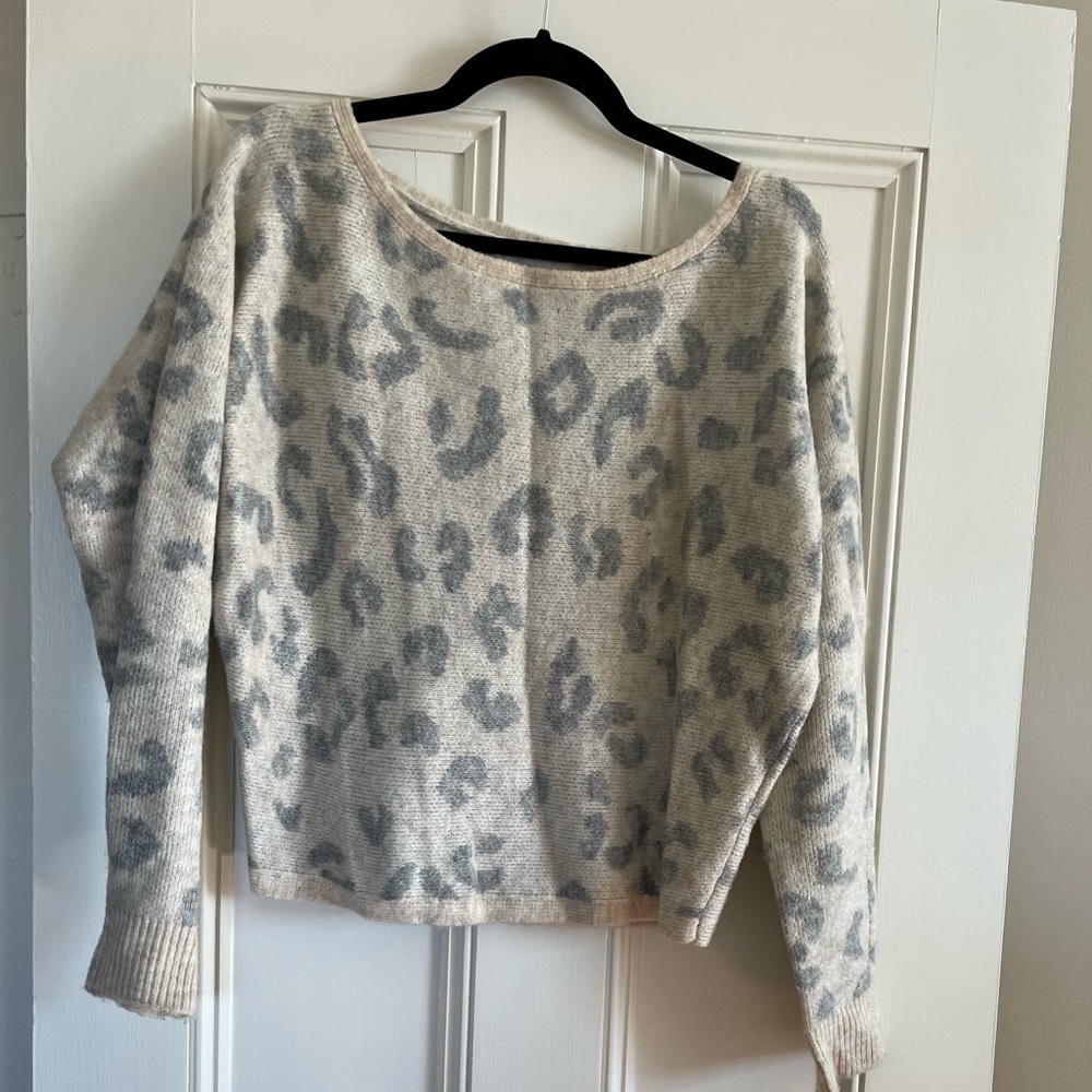 Abercrombie sweater